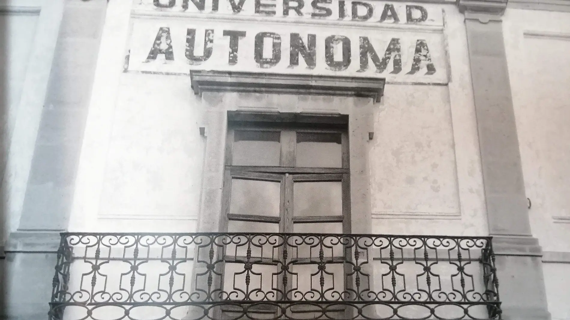 PRIMER INMUEBLE DE LA UNIVERSIDAD